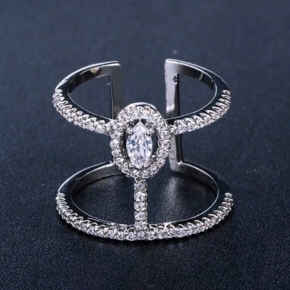 Women's Boho White Zirconia Oval Halo Cut Dainty Ring with Pavé Accents - Picture 4 of 5